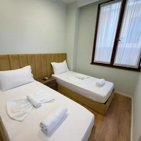 Hotel Rali & Restaurant *
