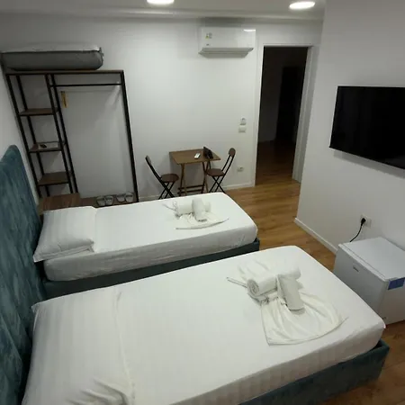 Rali & Restaurant Hotel *