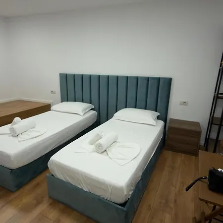 Hotel Rali & Restaurant *