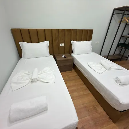 Hotel Rali & Restaurant *