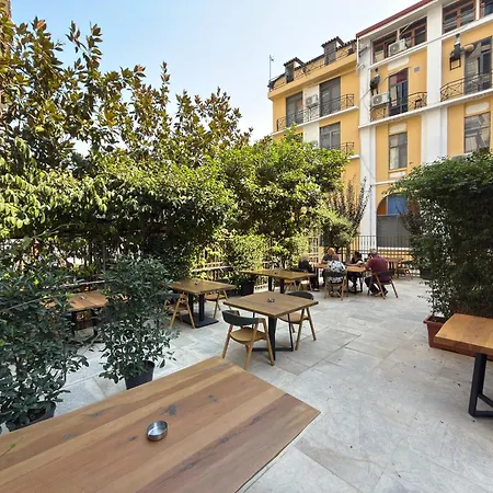 Hotel Rali & Restaurant