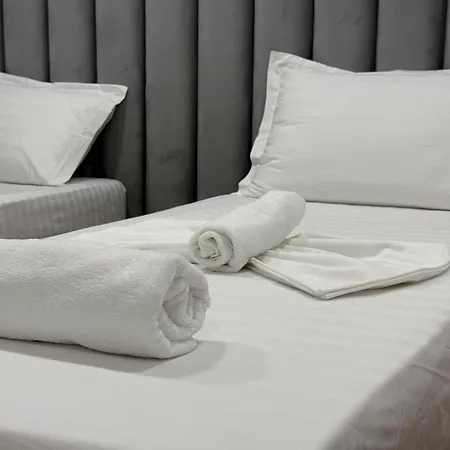 Rali & Restaurant Hotel Tirana
